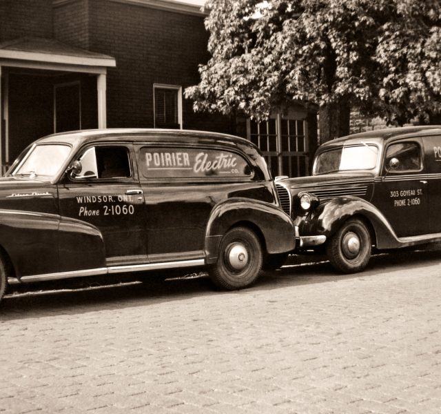 Old photo of Poirier Electric vehicles